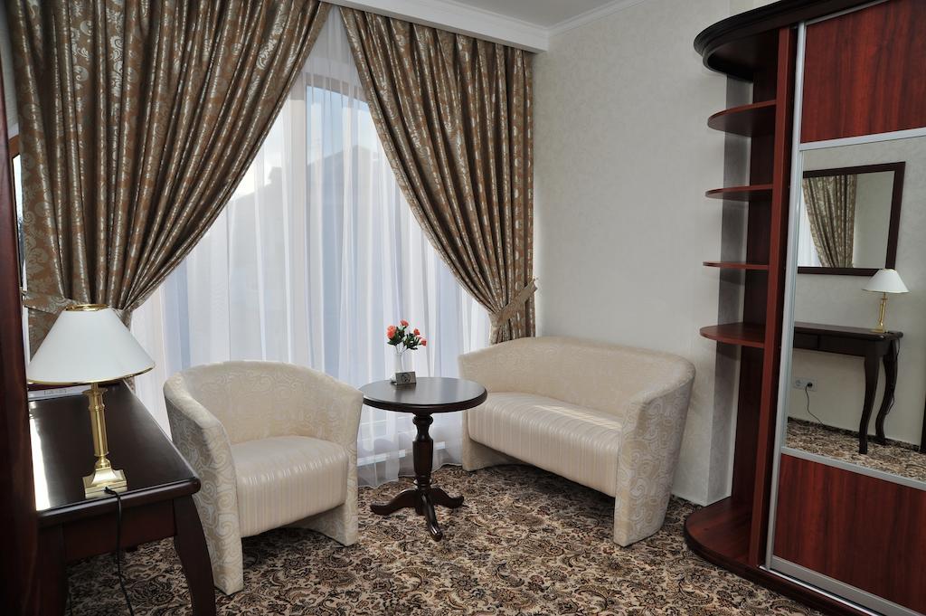 Slava Hotel Zaporizhia Kültér fotó