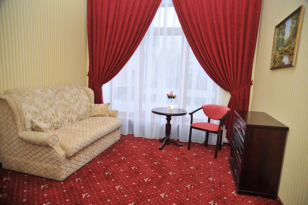 Slava Hotel Zaporizhia Szoba fotó