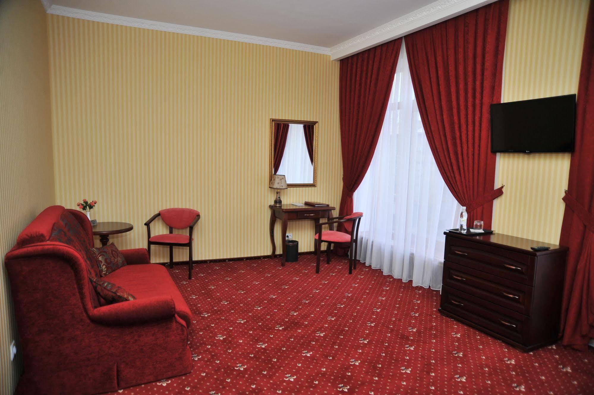 Slava Hotel Zaporizhia Kültér fotó