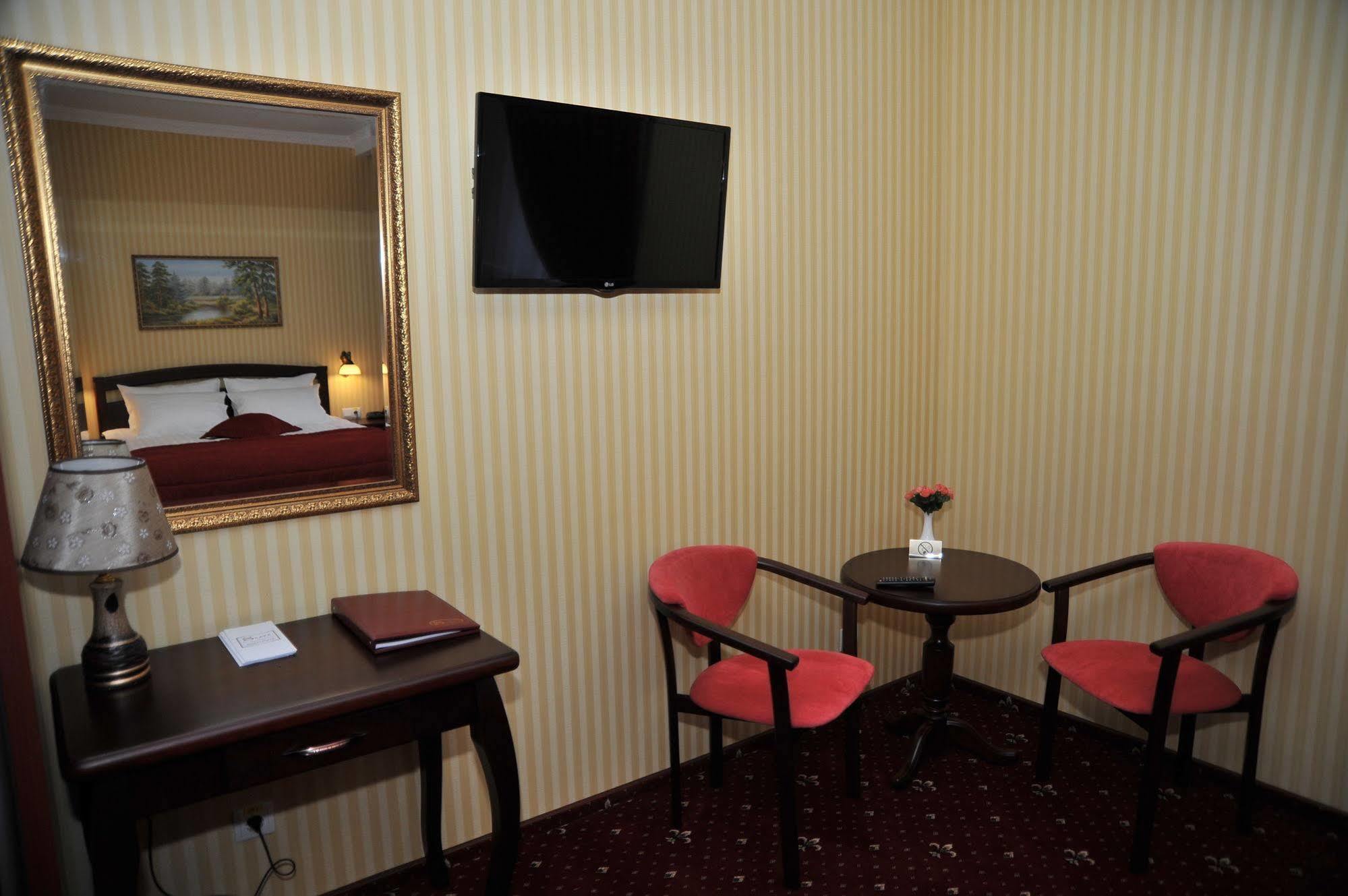 Slava Hotel Zaporizhia Kültér fotó